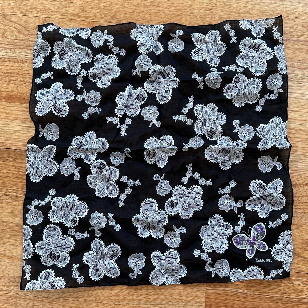 Anna Sui Handkerchief Chief Floral Pattern Butterfly Logo Bijou Black White